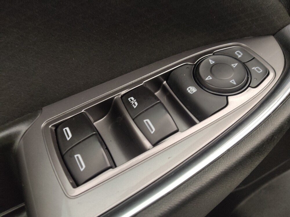 2020 Chevrolet Malibu in Lakeland, FL 33815 - 18125123 27