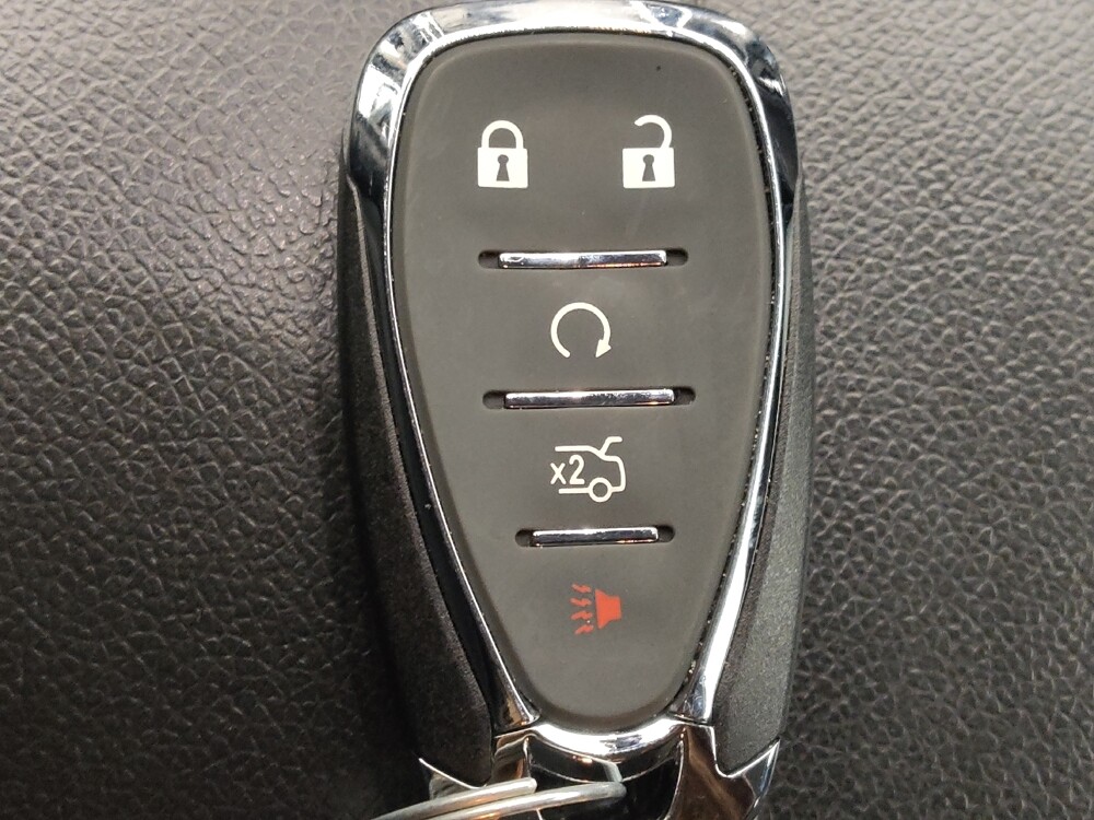 2020 Chevrolet Malibu in Lakeland, FL 33815 - 18125123 32