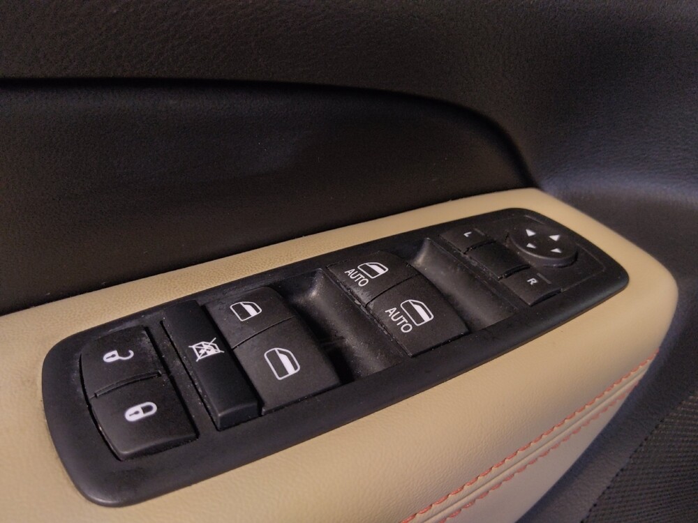 2016 Jeep Grand Cherokee in Tallahassee, FL 32304 - 18125124 27