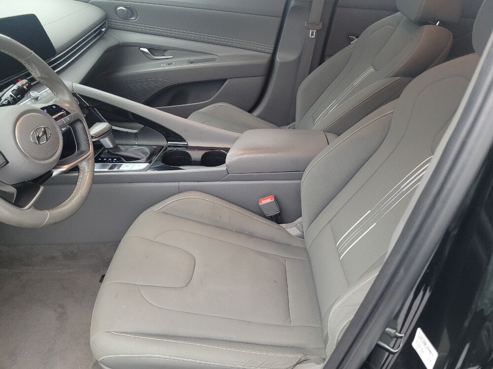 2023 Hyundai Elantra in Tallahassee, FL 32304 - 18125125 17