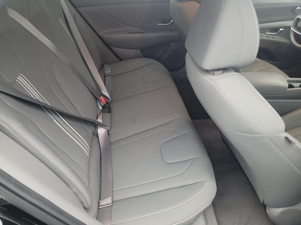 2023 Hyundai Elantra in Tallahassee, FL 32304 - 18125125 19