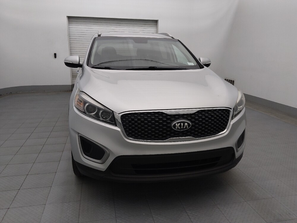2018 Kia Sorento in Tampa, FL 33612 - 18125130 14