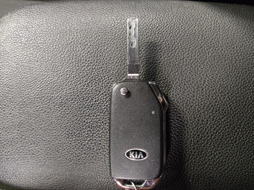 2019 Kia Forte in Tampa, FL 33612 - 18125133 32