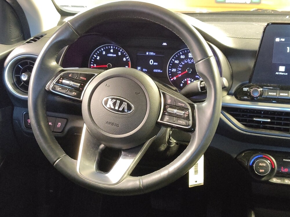 2019 Kia Forte in Tampa, FL 33612 - 18125133 22