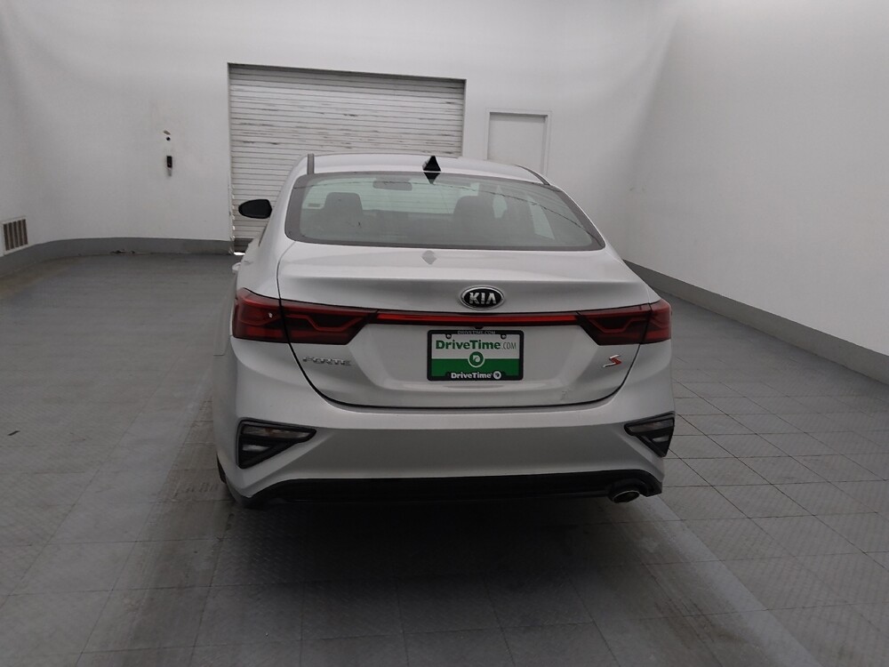 2019 Kia Forte in Tampa, FL 33612 - 18125133 6