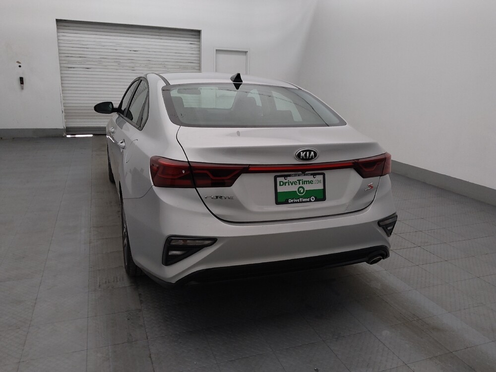 2019 Kia Forte in Tampa, FL 33612 - 18125133 5