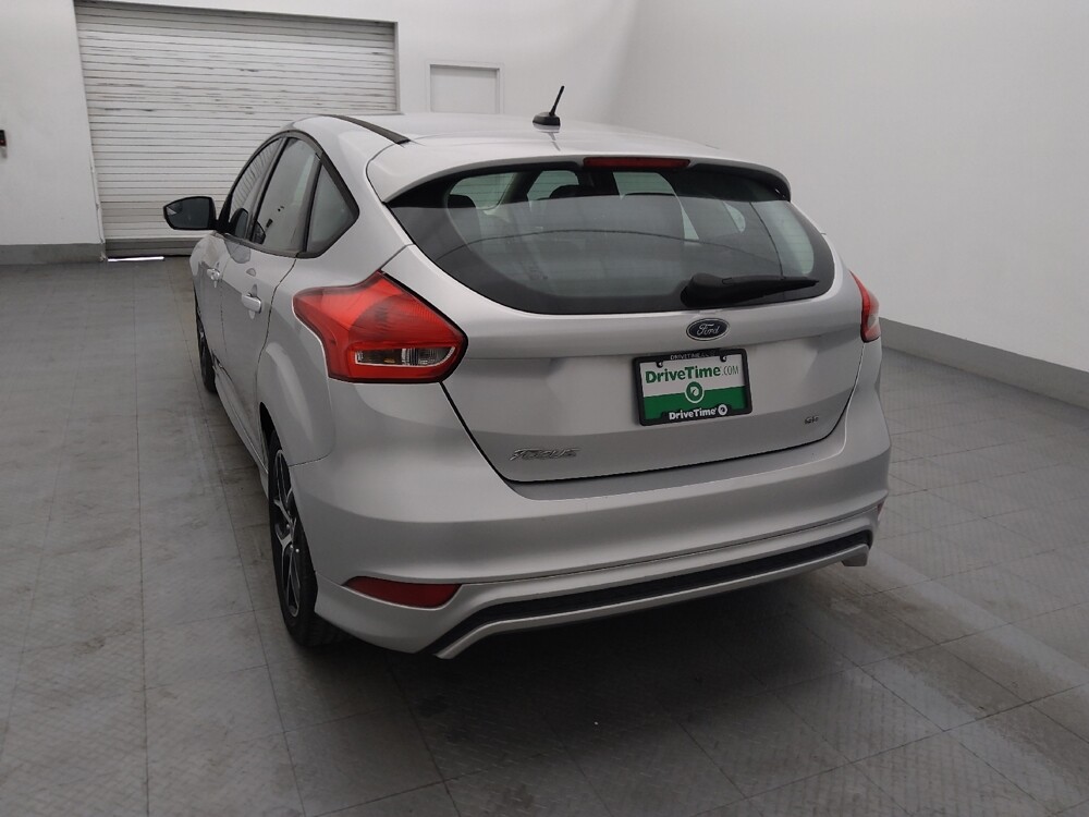 2016 Ford Focus in Clearwater, FL 33764 - 18125135 5