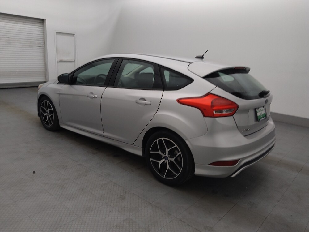 2016 Ford Focus in Clearwater, FL 33764 - 18125135 3