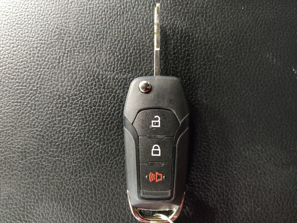 2015 Ford F150 in Tampa, FL 33612 - 18125137 32