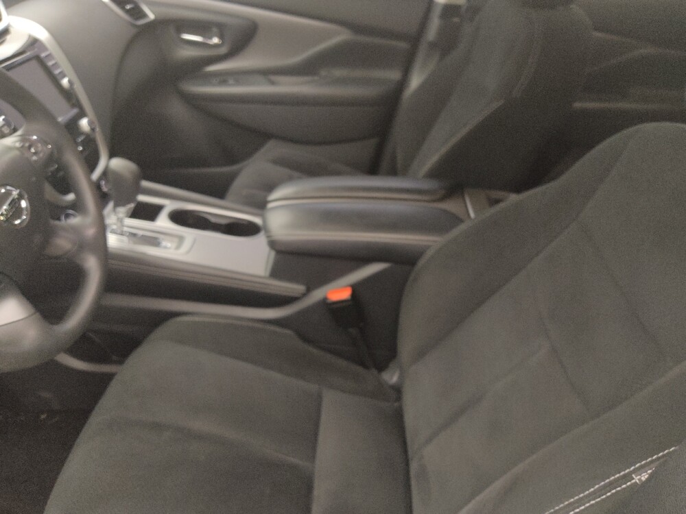 2019 Nissan Murano in Tampa, FL 33612 - 18125138 17