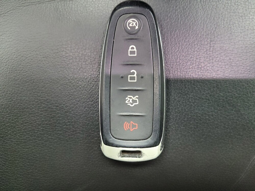 2019 Ford Escape in Las Vegas, NV 89102 - 18125144 32