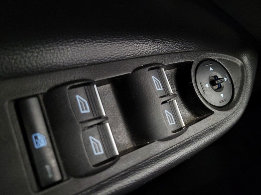 2019 Ford Escape in Las Vegas, NV 89102 - 18125144 27