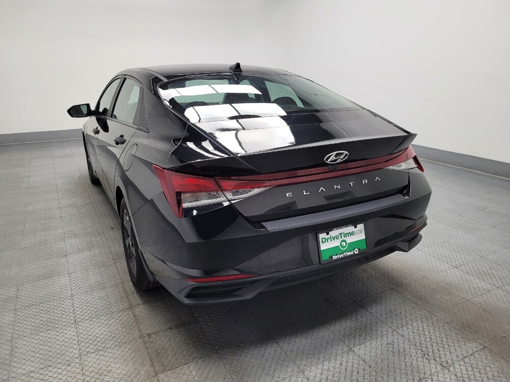2022 Hyundai Elantra in Las Vegas, NV 89104 - 18125147 5