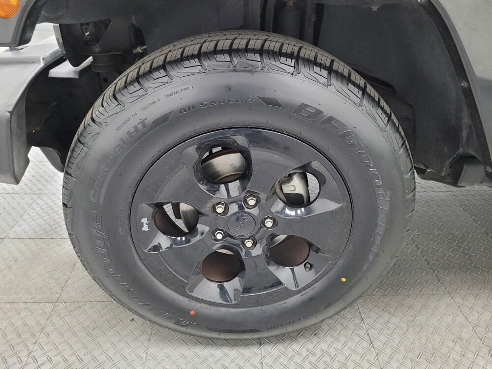 2015 Jeep Wrangler in Las Vegas, NV 89102 - 18125150 31