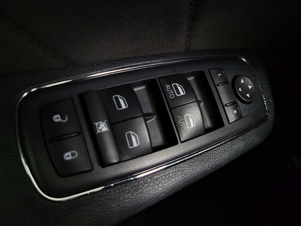 2016 Dodge Charger in Reno, NV 89502 - 18125151 27