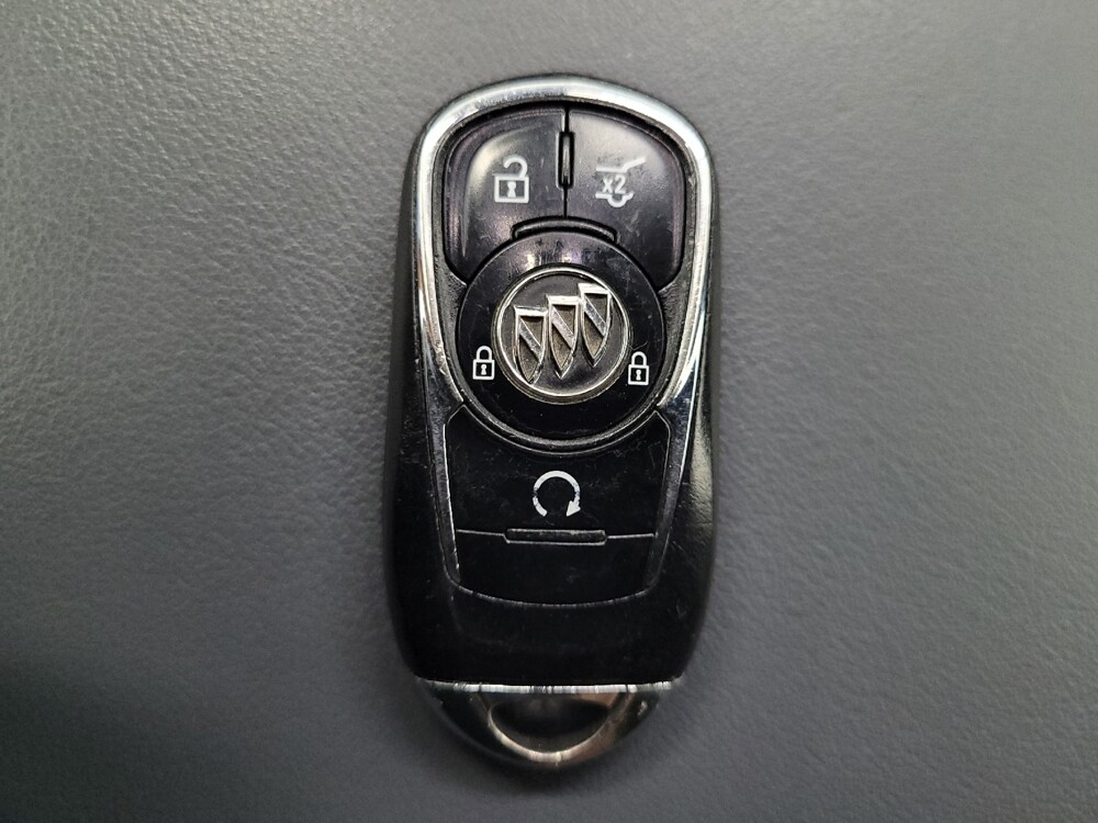 2018 Buick Enclave in Las Vegas, NV 89102 - 18125152 32