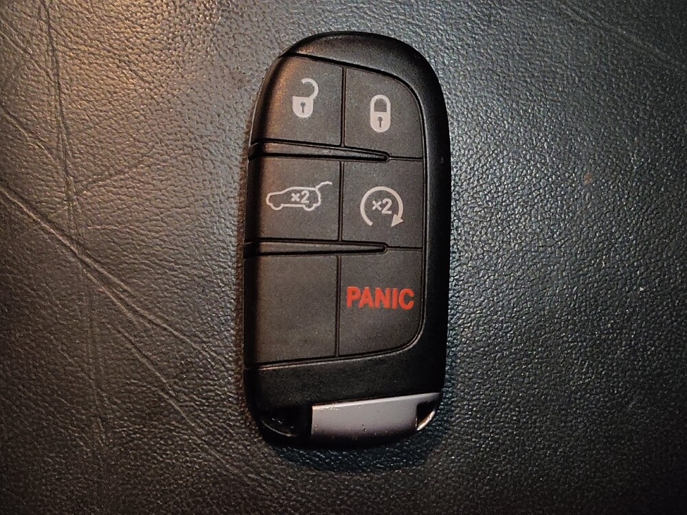 2019 Jeep Grand Cherokee in Jacksonville, FL 32210 - 18125158 32