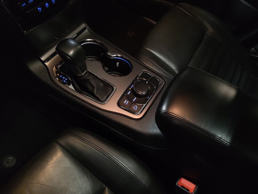 2019 Jeep Grand Cherokee in Jacksonville, FL 32210 - 18125158 26