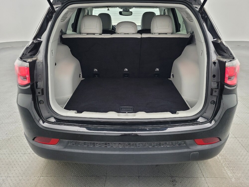 2018 Jeep Compass in Orlando, FL 32808 - 18125159 29