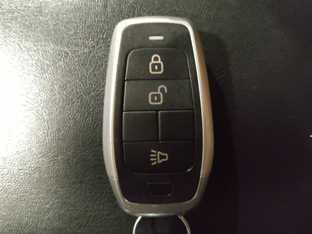 2018 Jeep Compass in Orlando, FL 32808 - 18125159 32