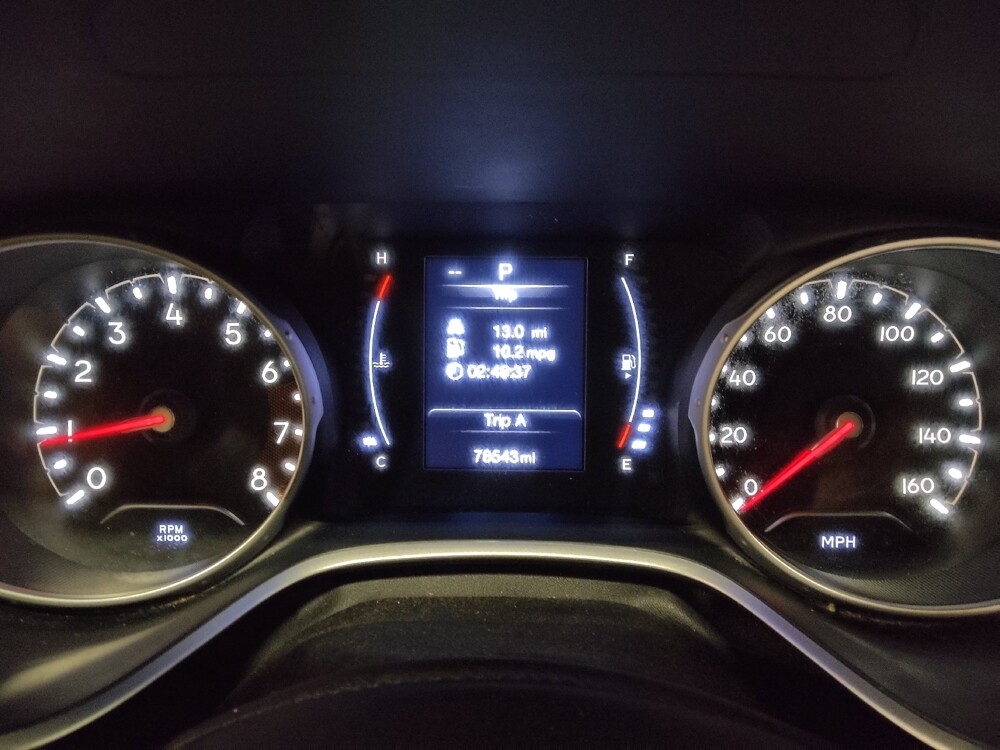 2018 Jeep Compass in Orlando, FL 32808 - 18125159 23