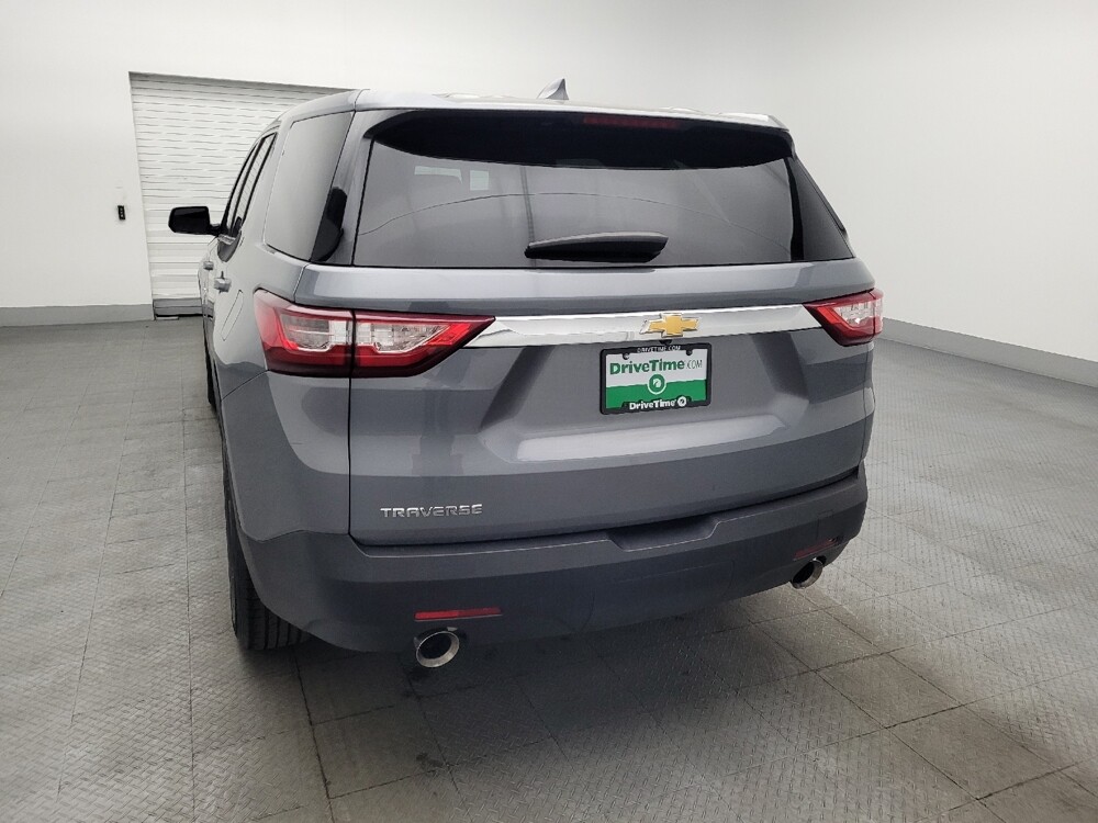 2018 Chevrolet Traverse in Jacksonville, FL 32210 - 18125160 6