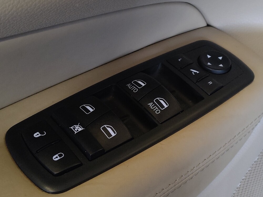 2020 Jeep Grand Cherokee in Jacksonville, FL 32225 - 18125166 27