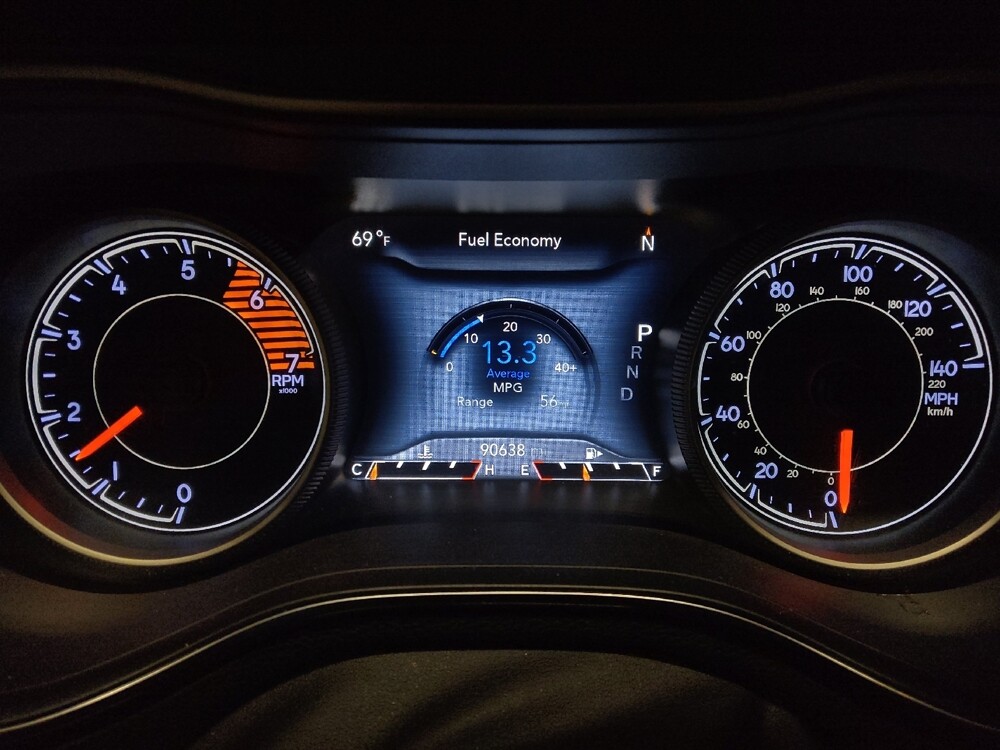 2019 Jeep Cherokee in Jacksonville, FL 32225 - 18125169 23