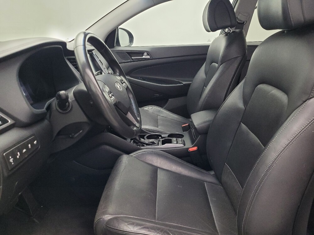 2017 Hyundai Tucson in Jacksonville, FL 32225 - 18125171 17