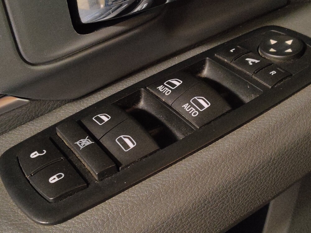 2016 RAM 1500 in Pensacola, FL 32505 - 18125175 27