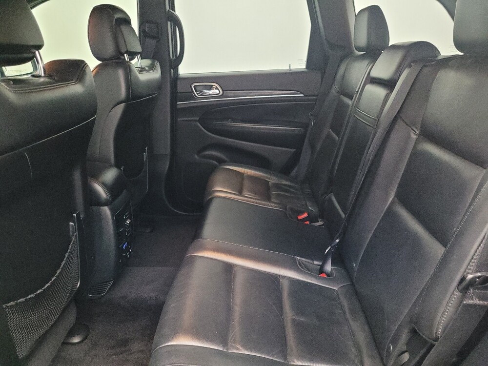 2018 Jeep Grand Cherokee in Orlando, FL 32808 - 18125176 18