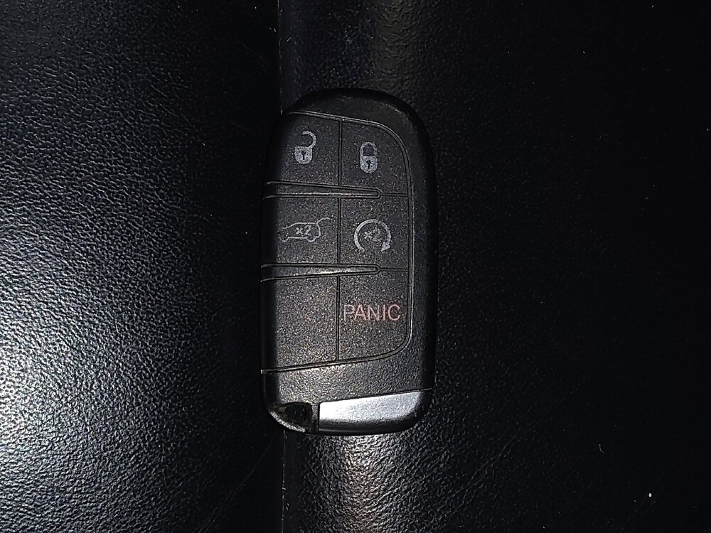 2018 Jeep Grand Cherokee in Orlando, FL 32808 - 18125176 32