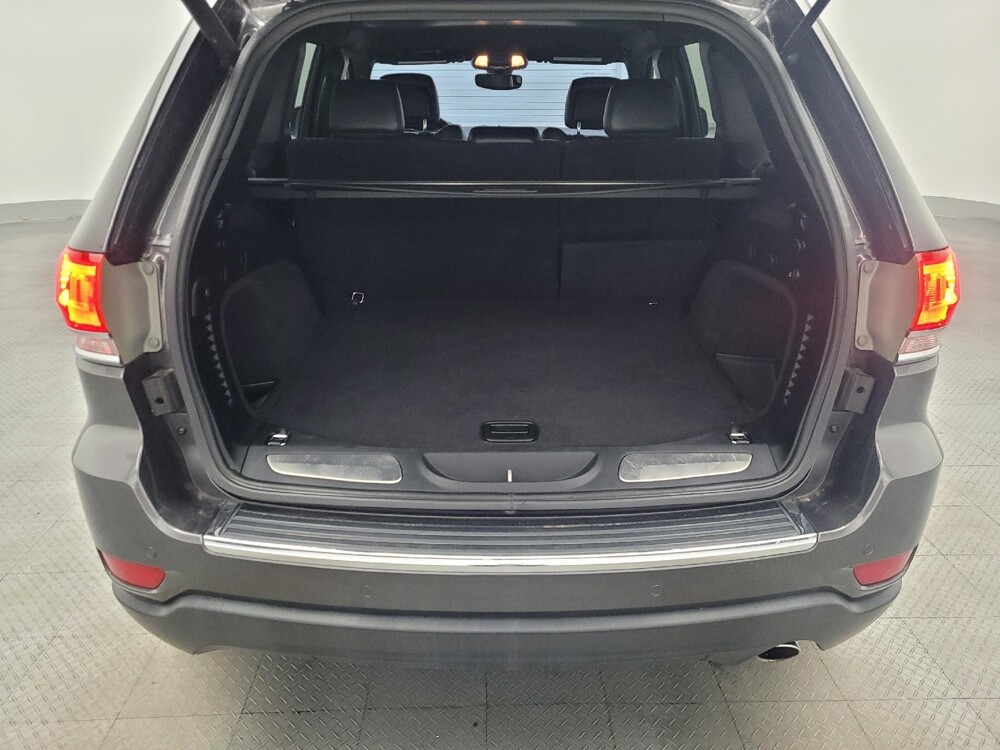 2018 Jeep Grand Cherokee in Orlando, FL 32808 - 18125176 29