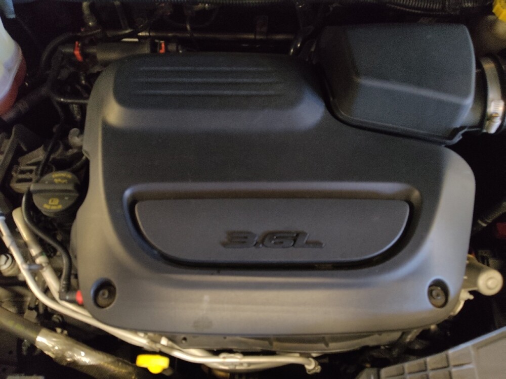 2021 Chrysler Voyager in Jacksonville, FL 32225 - 18125181 30