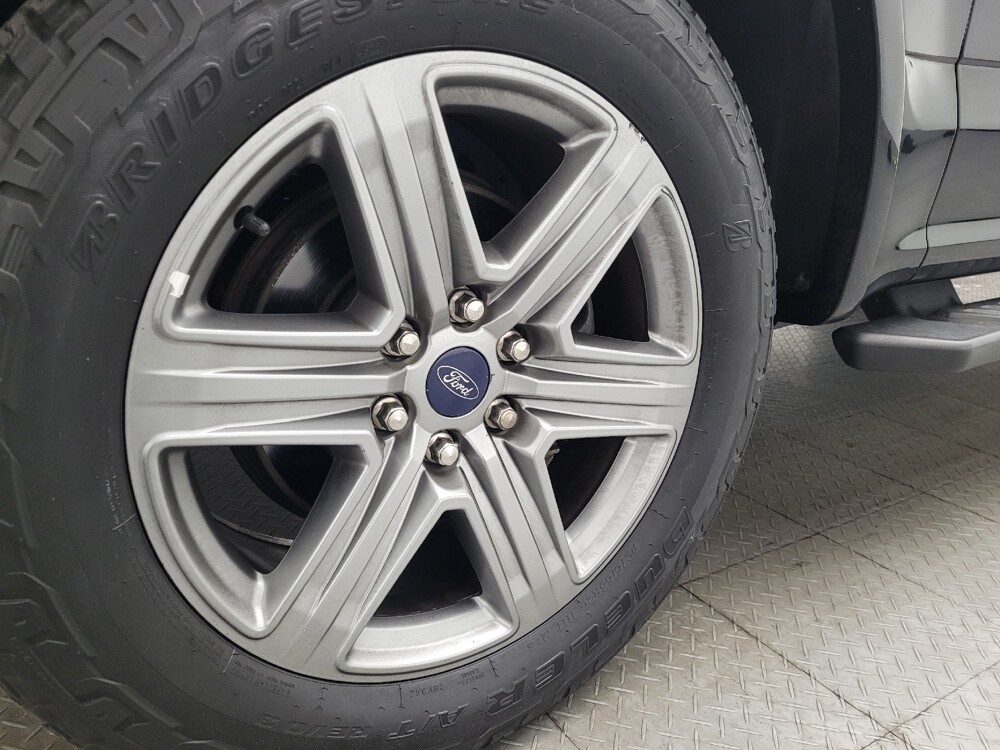 2018 Ford F150 in Jacksonville, FL 32225 - 18125183 31