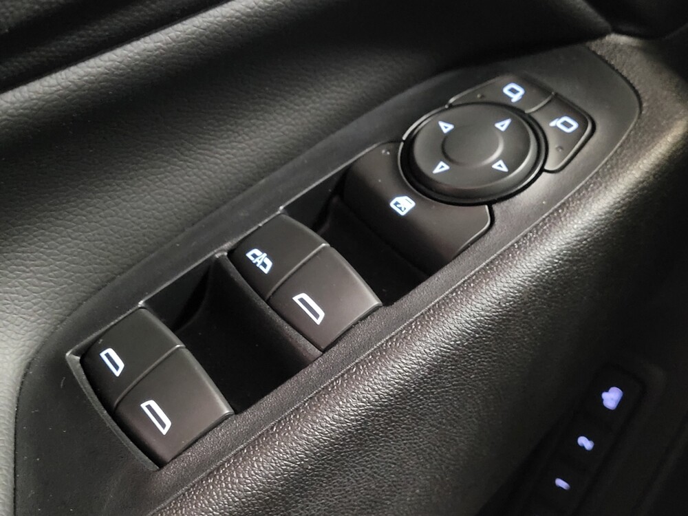 2019 Chevrolet Equinox in Jacksonville, FL 32210 - 18125188 27