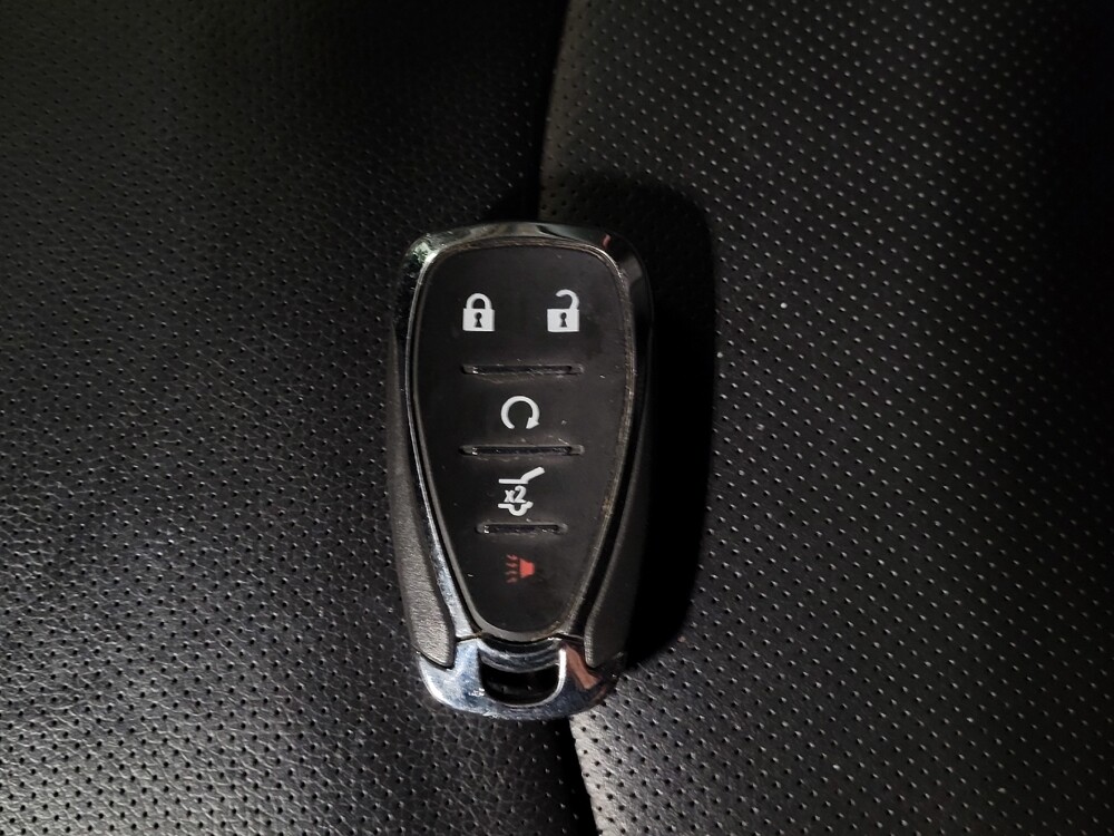 2019 Chevrolet Equinox in Jacksonville, FL 32210 - 18125188 32