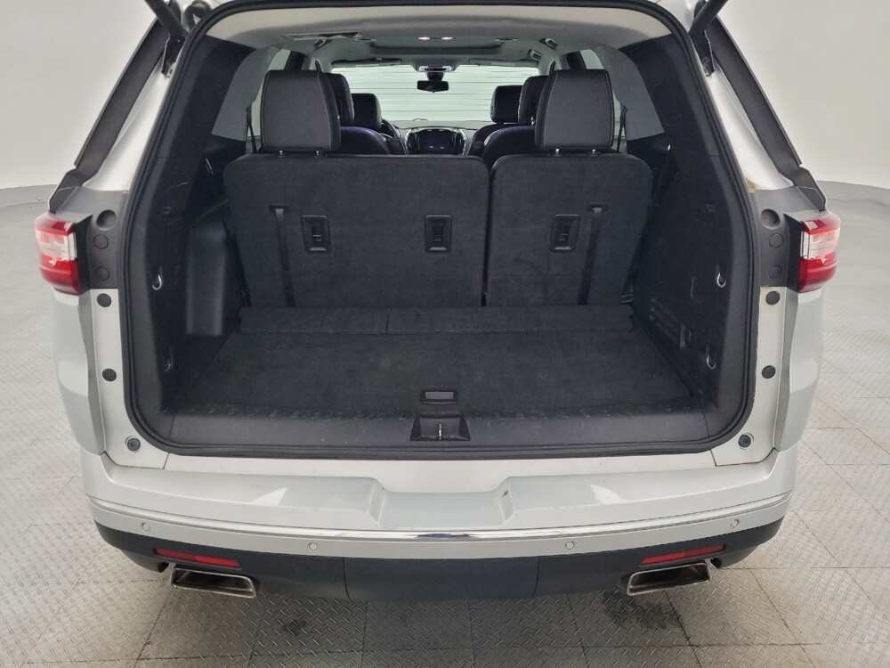 2018 Chevrolet Traverse in Jacksonville, FL 32210 - 18125190 29