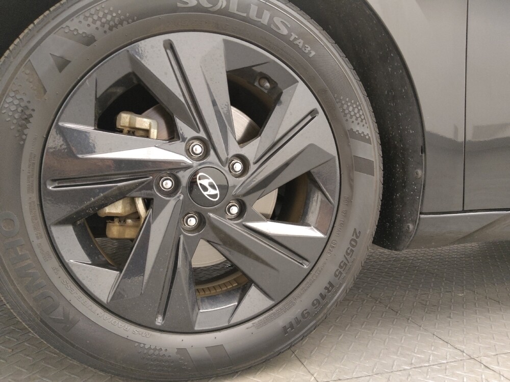 2023 Hyundai Elantra in Jacksonville, FL 32210 - 18125192 31