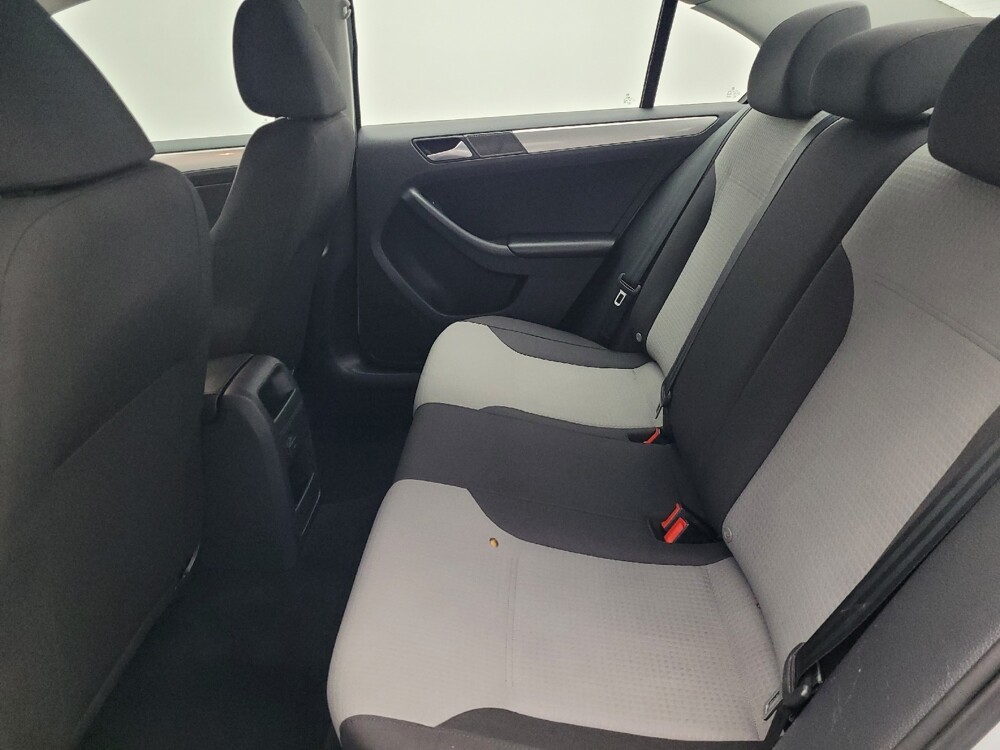 2017 Volkswagen Jetta in Lauderdale Lakes, FL 33313 - 18125193 18