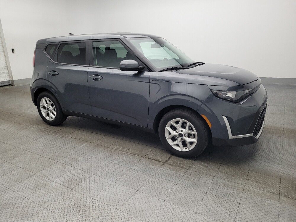 2025 Kia Soul in Hialeah, FL 33014 - 18125196 11