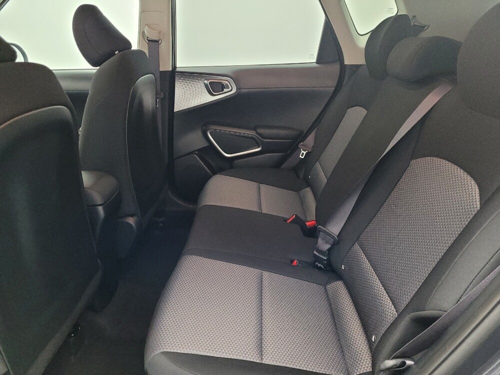 2025 Kia Soul in Hialeah, FL 33014 - 18125196 18