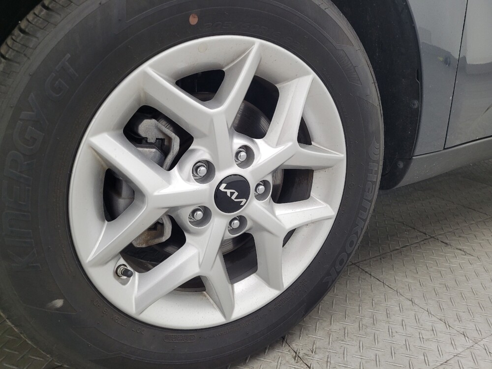 2025 Kia Soul in Hialeah, FL 33014 - 18125196 31