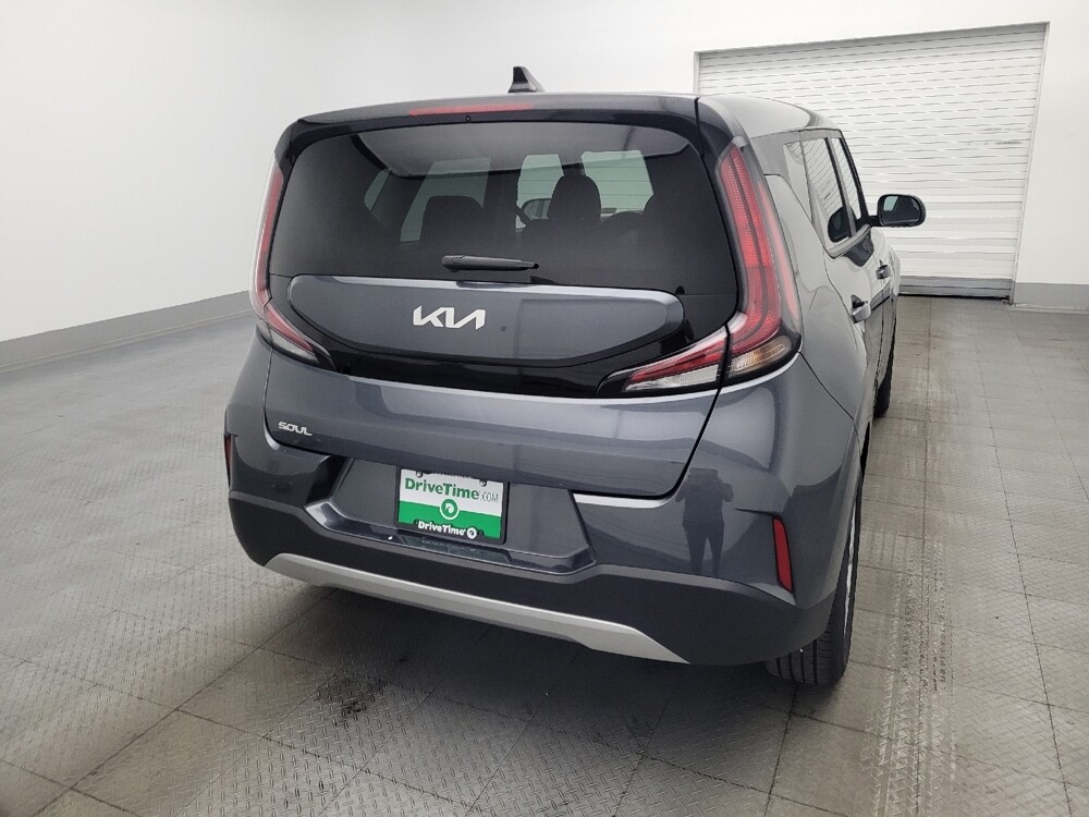 2025 Kia Soul in Hialeah, FL 33014 - 18125196 7