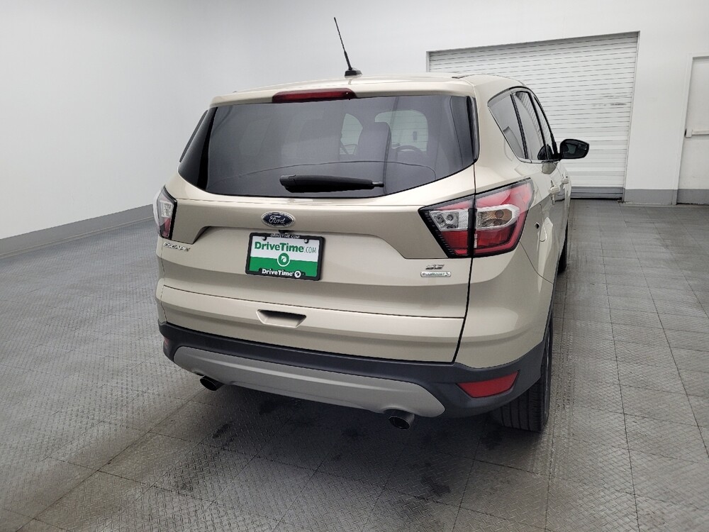 2017 Ford Escape in Orlando, FL 32808 - 18125201 7