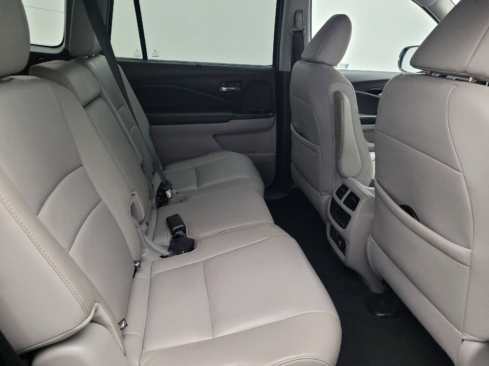 2018 Honda Pilot in Jacksonville, FL 32225 - 18125204 19