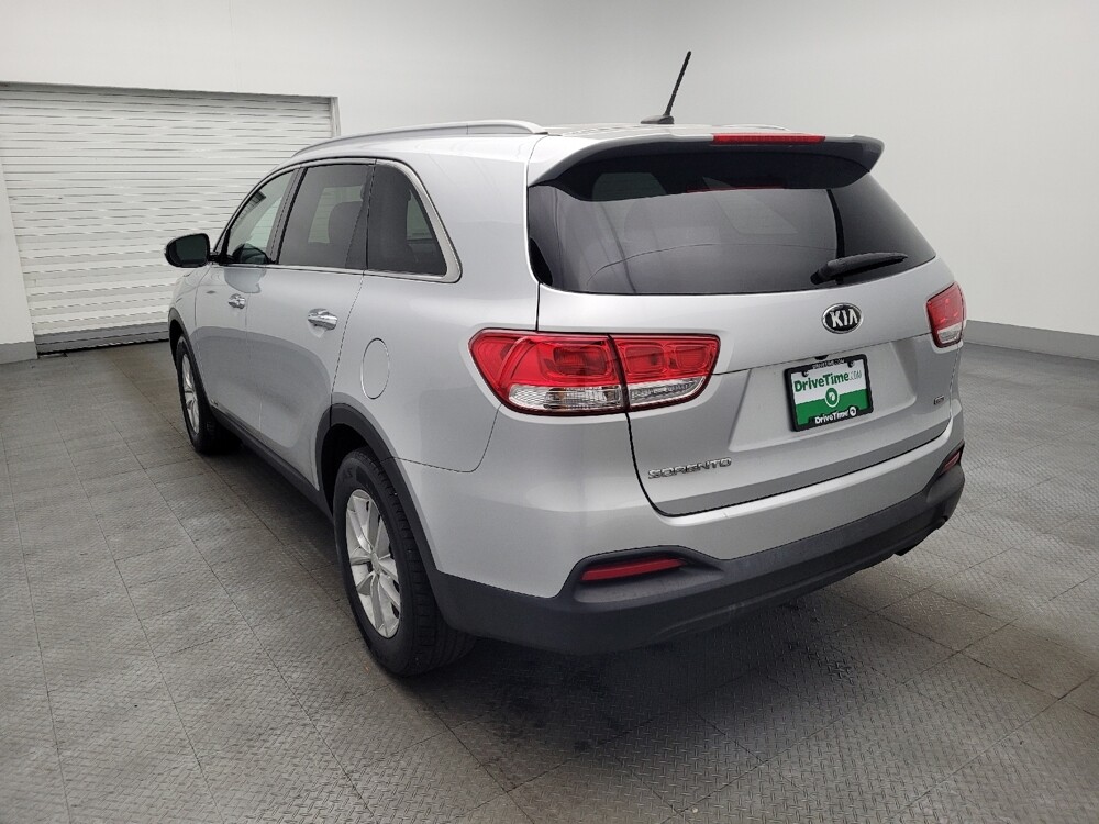 2017 Kia Sorento in Pensacola, FL 32505 - 18125205 5