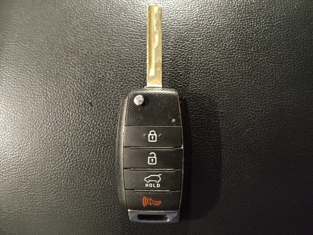 2017 Kia Sorento in Pensacola, FL 32505 - 18125205 32