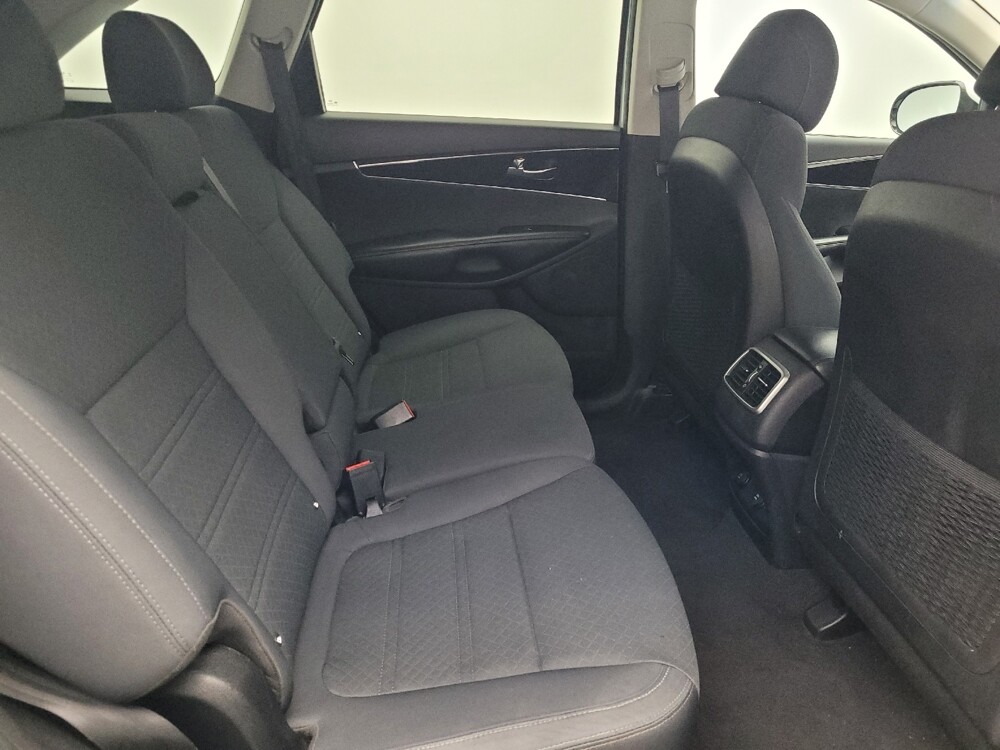 2017 Kia Sorento in Pensacola, FL 32505 - 18125205 19