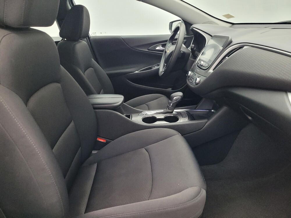 2025 Chevrolet Malibu in Savannah, GA 31419 - 18125214 21